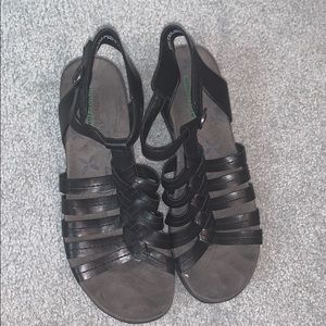 Super comfy Memory Foam Platforms